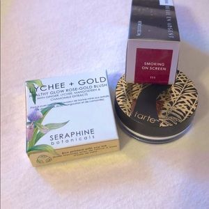 Bundle of 3: lipstick, finish powder, blush